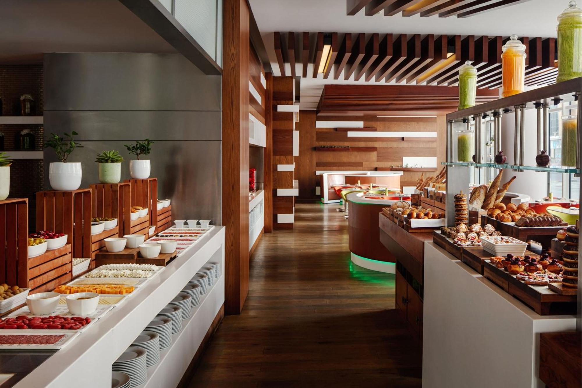 Jw Marriott Absheron Baku Hotel Exterior foto The restaurant